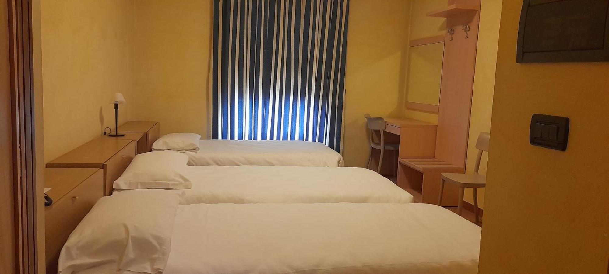 Hotel Ceretto Busca المظهر الخارجي الصورة